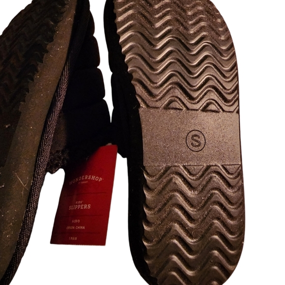 NWT Wondershop Kids Charlie Puffer Slide Slippers - Size: S (13/1) - Picture 6 of 7